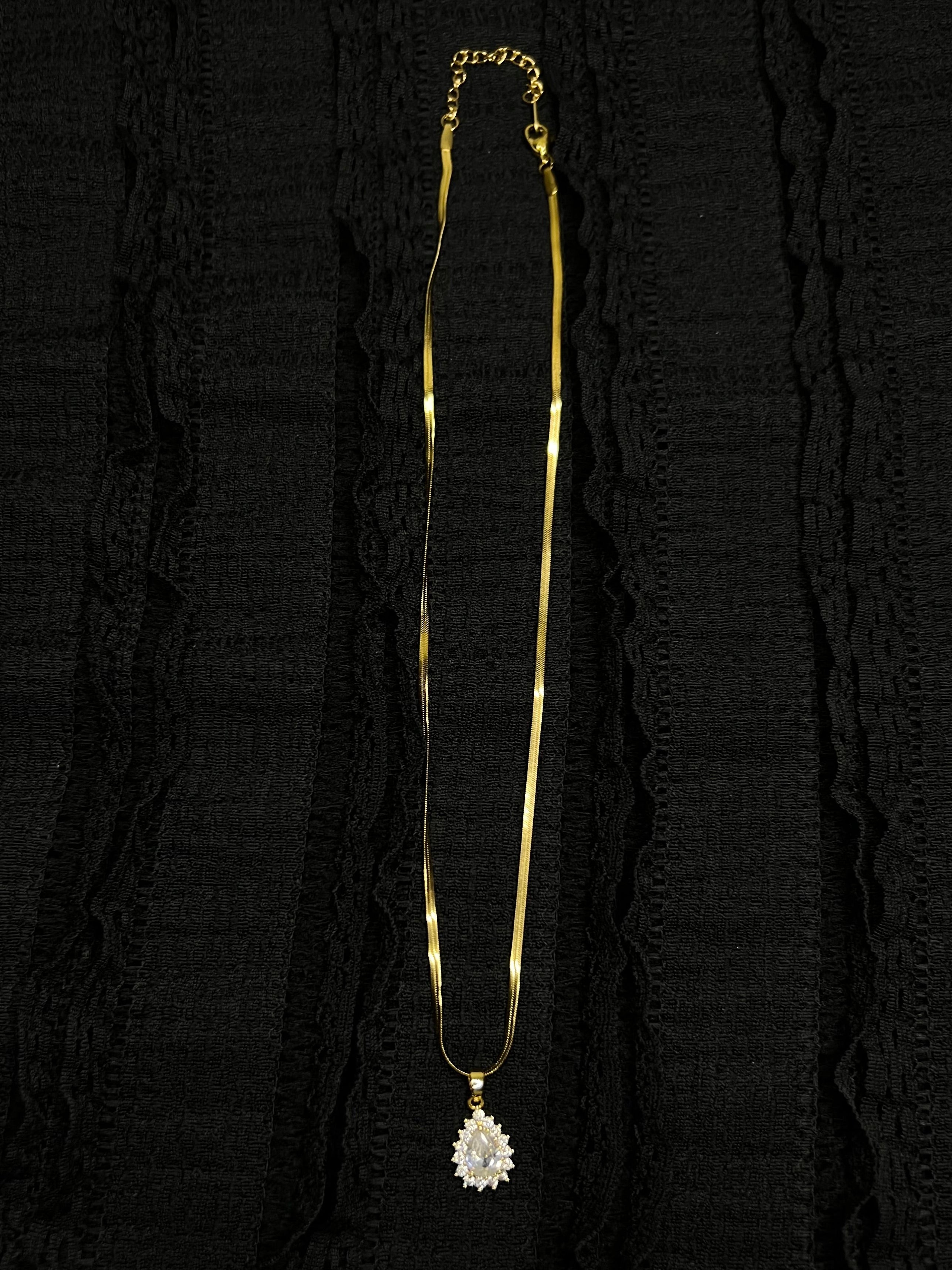 COLLAR NOA
